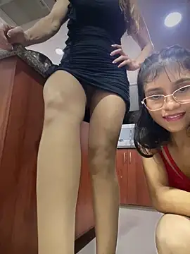 Matureyulyet's cam snapshot