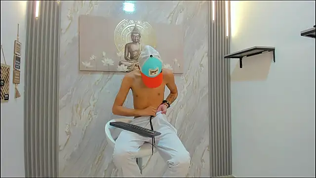 HEART_OF_MILAMBER live sex cam