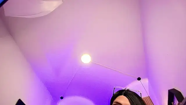 Bella_salvatore live sex cam