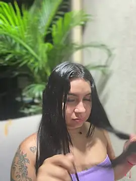 Pretty_Isadora's cam snapshot