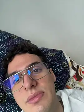 Thiagobb7's cam snapshot