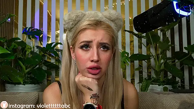 FlowweerGirl's cam snapshot