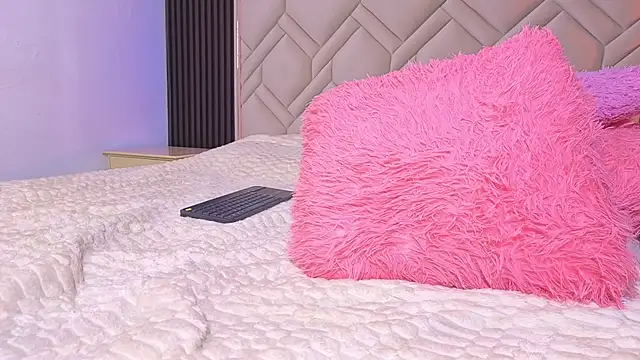 MiaaFarrel's cam snapshot