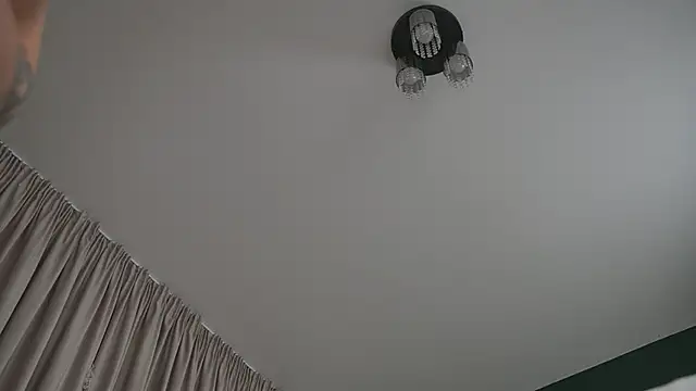 Alyonaqueen_'s cam snapshot