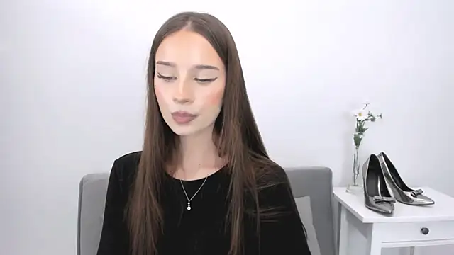 EmilyDarling's cam snapshot