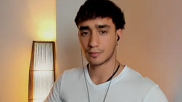 AlexRivera6's cam snapshot