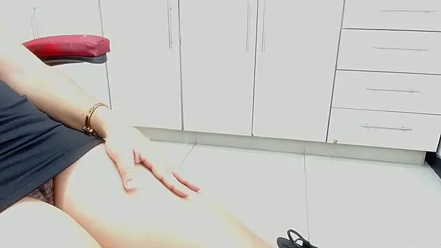 Abril_Beltran_'s cam snapshot