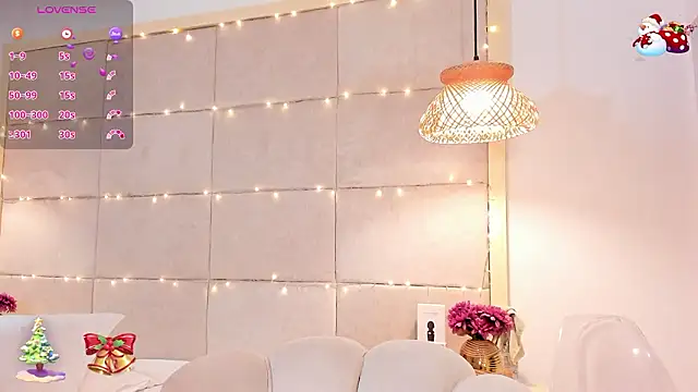 VioletHilton's cam snapshot