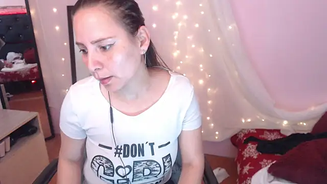 camila_delarosa's cam snapshot