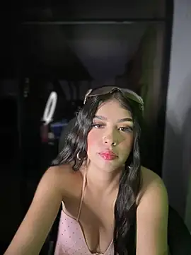 Linda_LS live sex cam