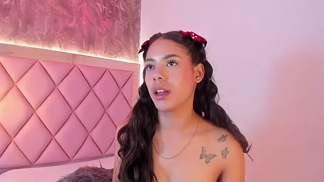 catee_martinez's cam snapshot