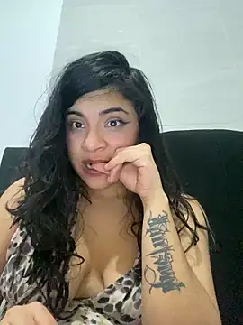 mysteriousgirl20's cam snapshot