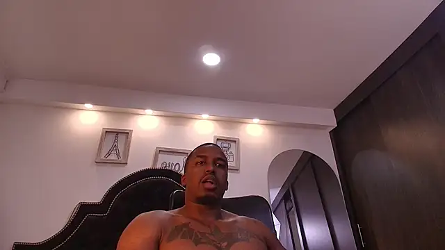 DenzelRios live sex cam