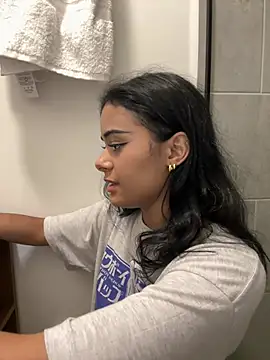 Iam_Lyan_'s cam snapshot