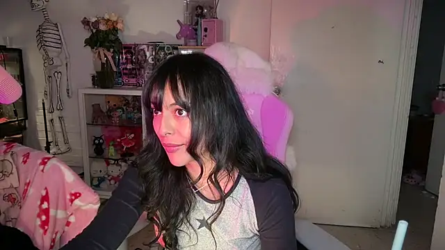 kaithra live sex cam