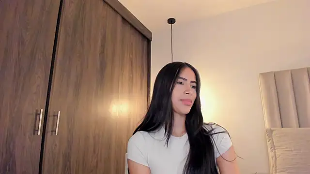 imsaraah's cam snapshot