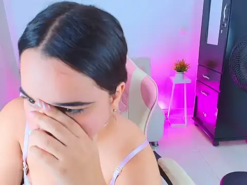 sweet_mia7's cam snapshot