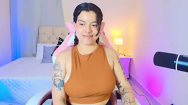 LillithRoses_'s cam snapshot