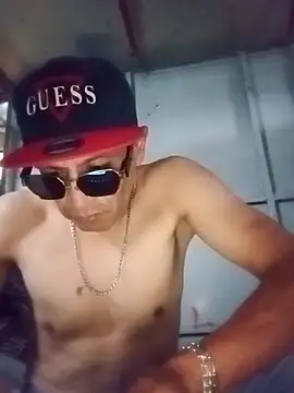 GIOLOKOARRE's cam snapshot