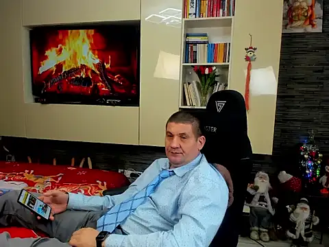 SpartacusDaddy48's cam snapshot