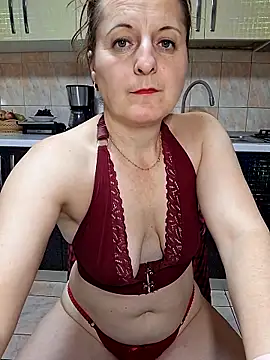 Sweet-milf-'s cam snapshot