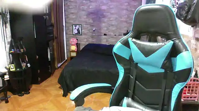 AngelaQueen_'s cam snapshot