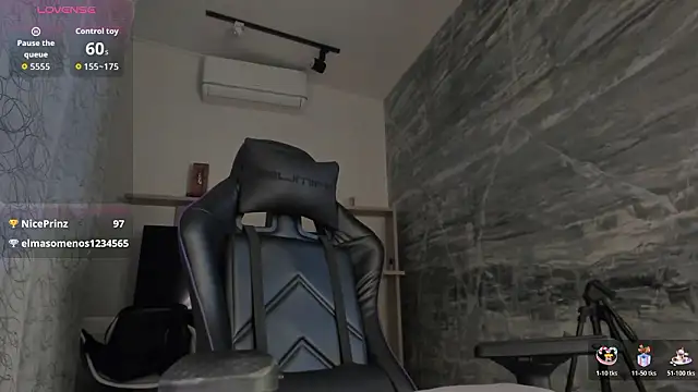 LunaBaker-1's cam snapshot