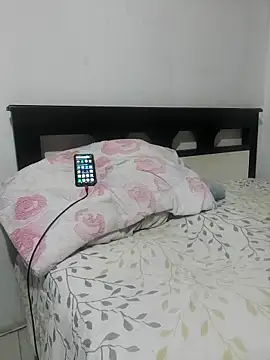 Miss-tetas's cam snapshot