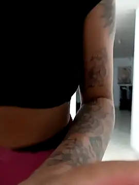 Divinejewel444's cam snapshot