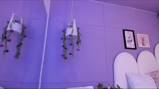 Emmaa_Queen_'s cam snapshot