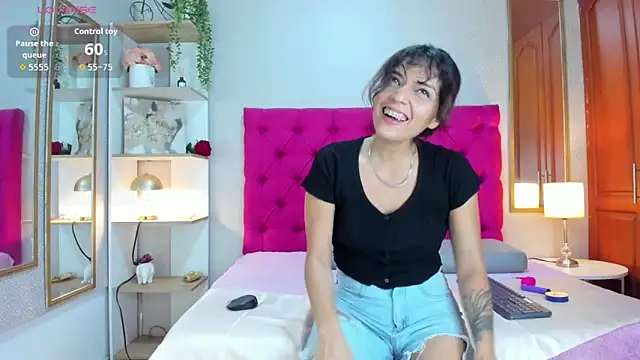 mia_ellieth's cam snapshot