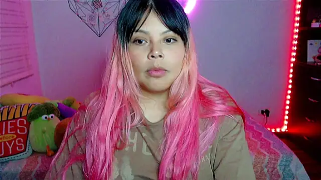 EllieMoonX's cam snapshot