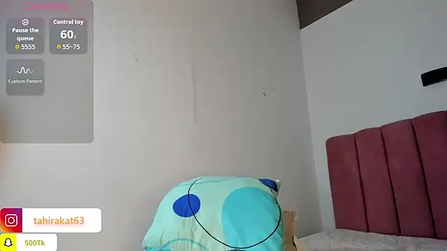 Tahira_21_'s cam snapshot