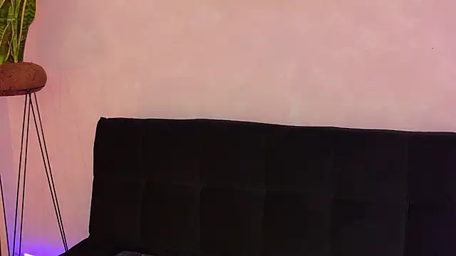 EmmyEvans1's cam snapshot