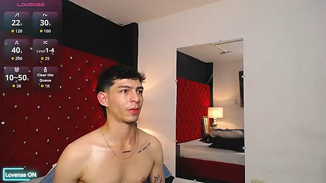 Logan_Woods's cam snapshot