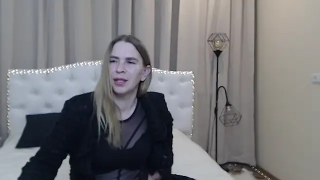 TessaDaybreak's cam snapshot