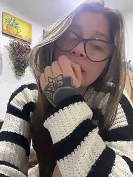 KoraSweett's cam snapshot