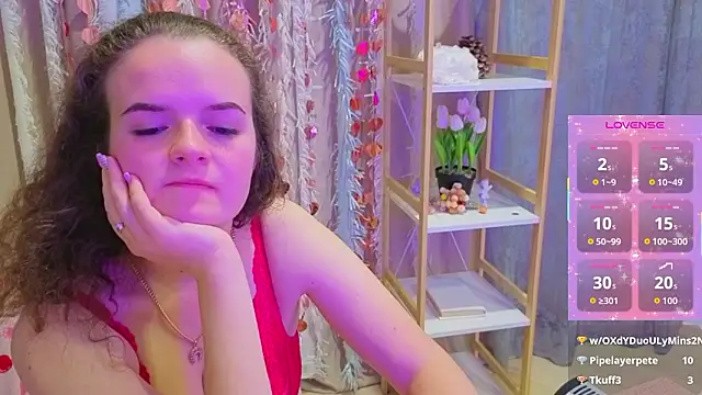 Luisa_Rosee's cam snapshot