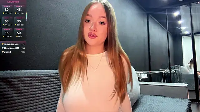 SecretGerl_baby2007's cam snapshot