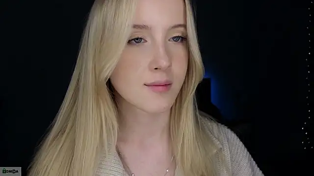 adele_armass's cam snapshot