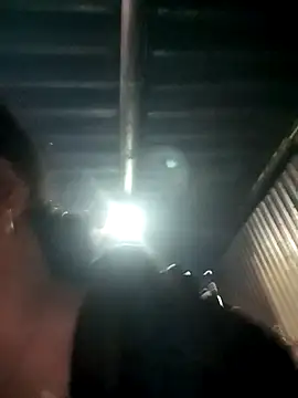 sary-hot2x's cam snapshot