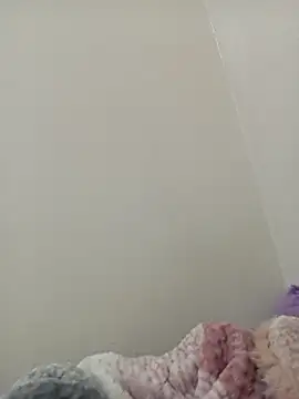 Sellena2's cam snapshot