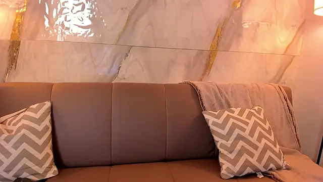 Tiffany_Nm's cam snapshot