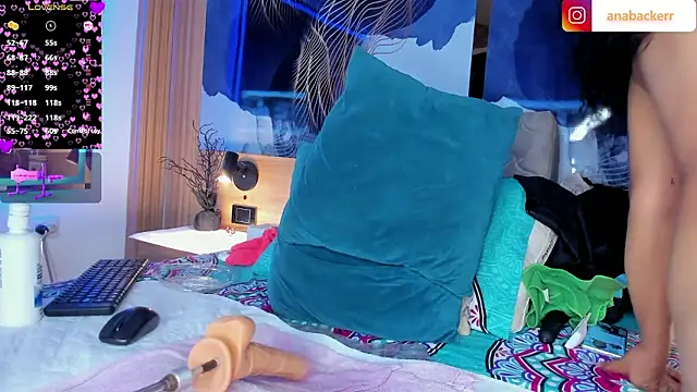 Anabacker01's cam snapshot