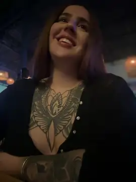 ValerieHilton's cam snapshot