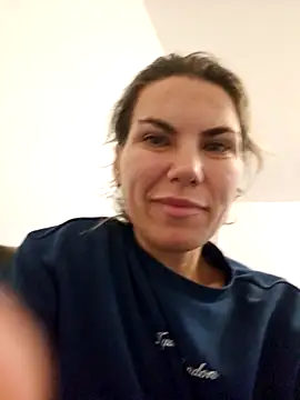 FeliciaKrige's cam snapshot