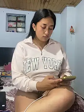 AnnaBliss-'s cam snapshot