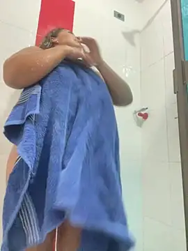 ISIS17_EF's cam snapshot