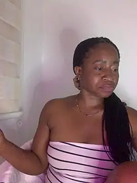 MISSMAYSROOM's cam snapshot