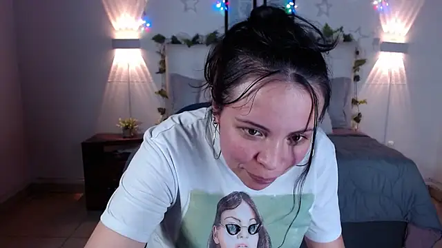 Megan_05_'s cam snapshot